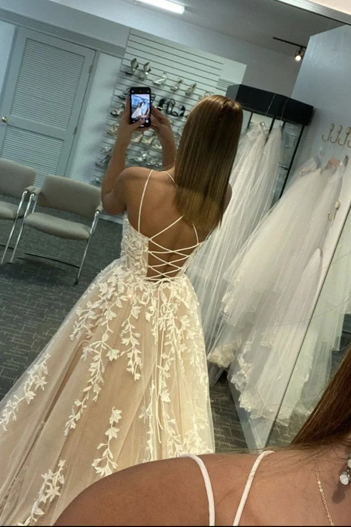 Simple Spaghetti Straps A-Line Lace Appliques Tulle Long Prom Dress KS7930